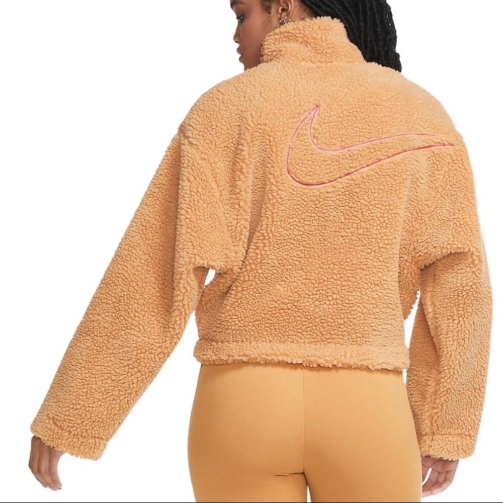 ⭐️HP NWT Nike Swoosh Oversized Teddy Sherpa Zip Up - Picture 4 of 16